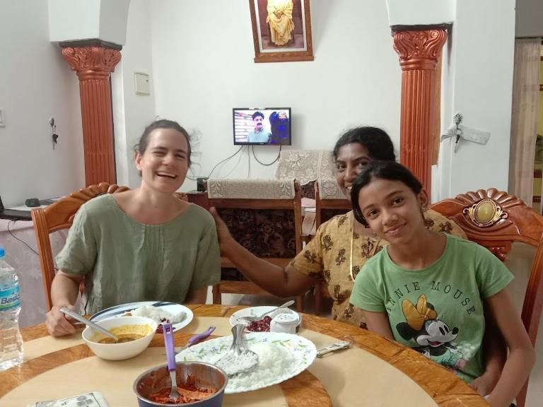 Pknhomestay Kumily تيكَدِيْ المظهر الخارجي الصورة
